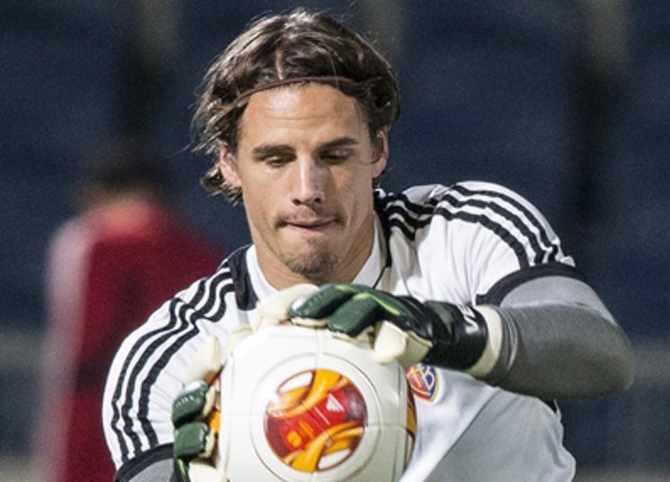 Thu mon chuyen ngo ngan cho tien ve Bayern ghi ban hinh anh