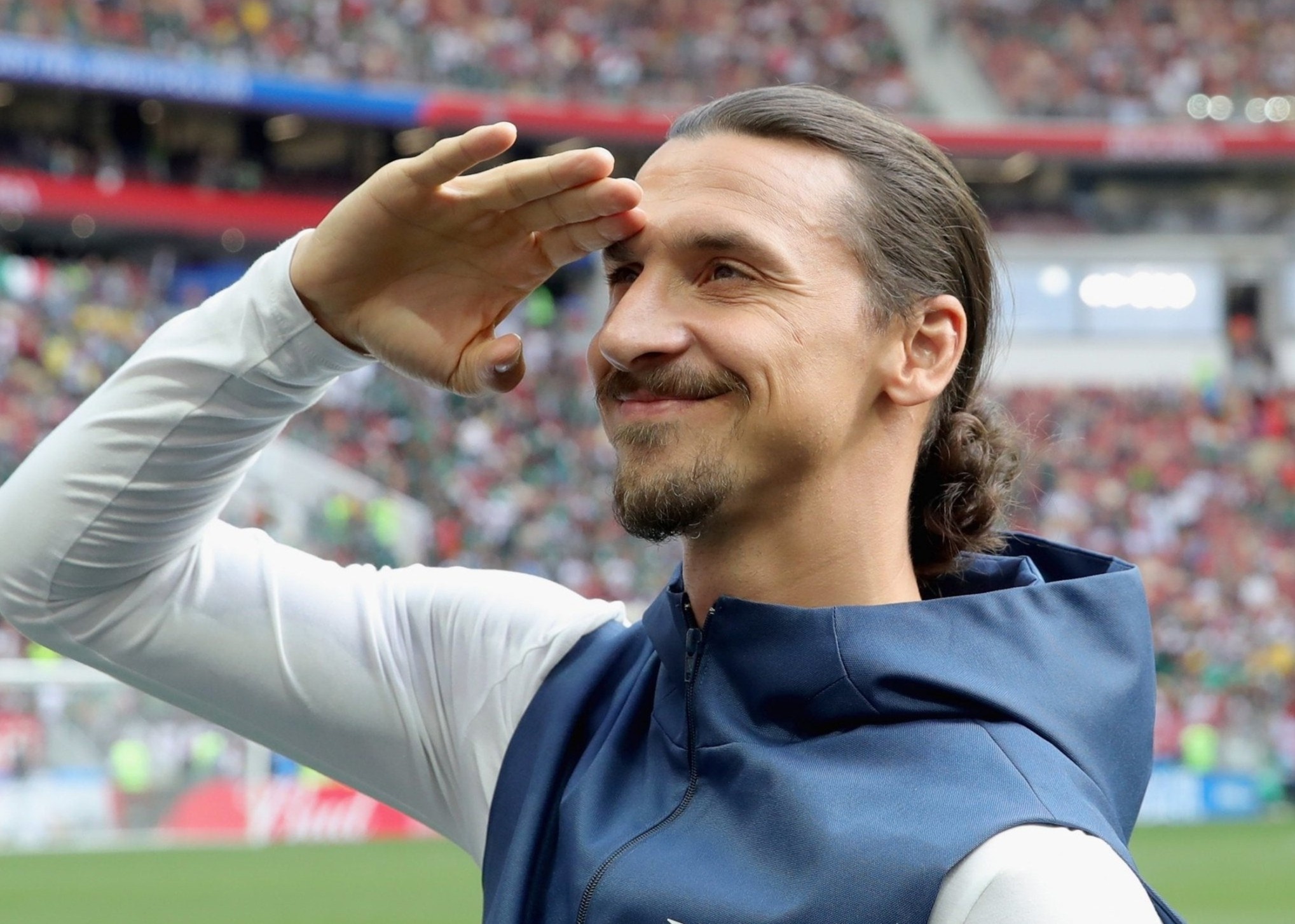 Ibrahimovic tuyen bo khong choi o Europa League hinh anh