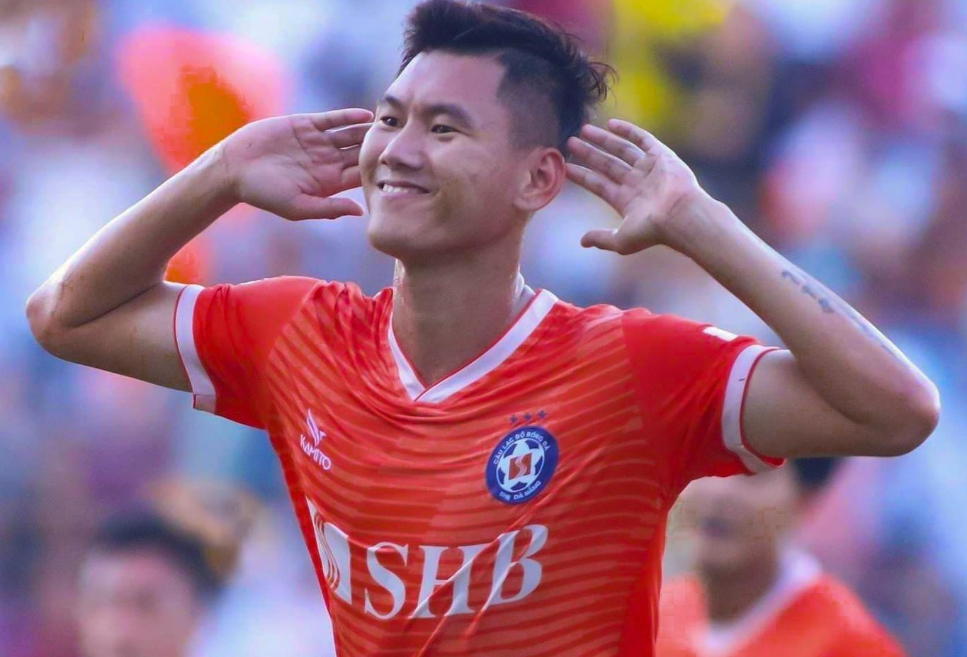 Phan Van Long - ban thang o My Dinh va 6 nam bi quen lang hinh anh