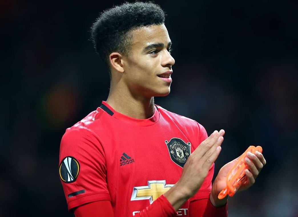 Greenwood lan dau tiet lo chan thuan hinh anh