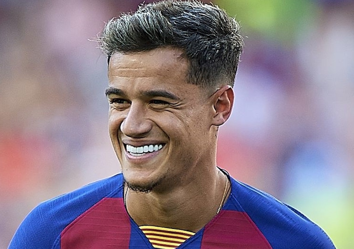 Barcelona rao ban 12 cau thu hinh anh