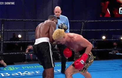 Cu dam toc do ha knock-out doi thu hinh anh