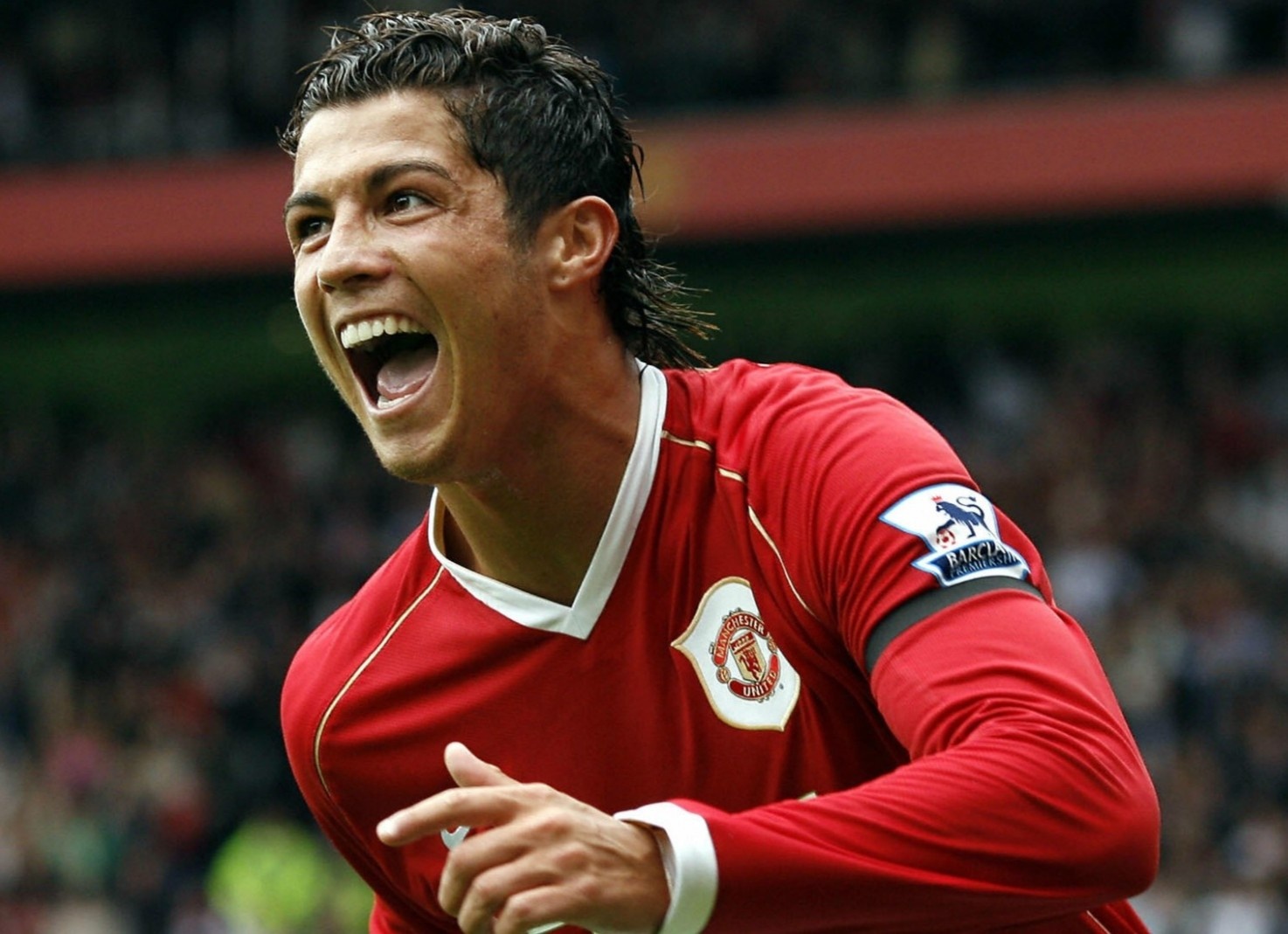 Vu Ronaldo suyt roi MU nam 2006 duoc tiet lo hinh anh