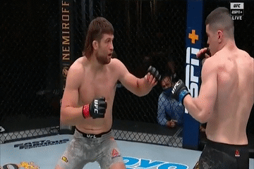 Pha danh lua va tung cu knock-out dep mat hinh anh