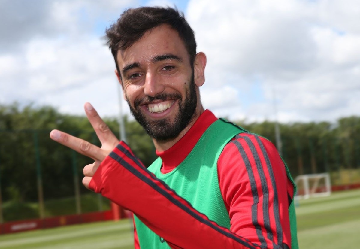 Dan sao MU luyen dut diem truoc tran ban ket Europa League hinh anh