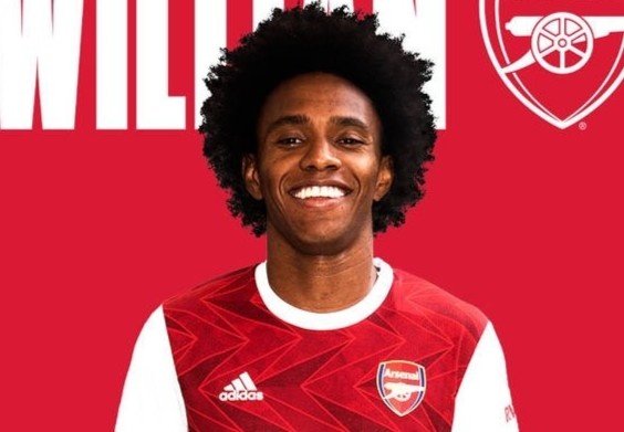 Arsenal don tan binh mien phi tu Chelsea hinh anh