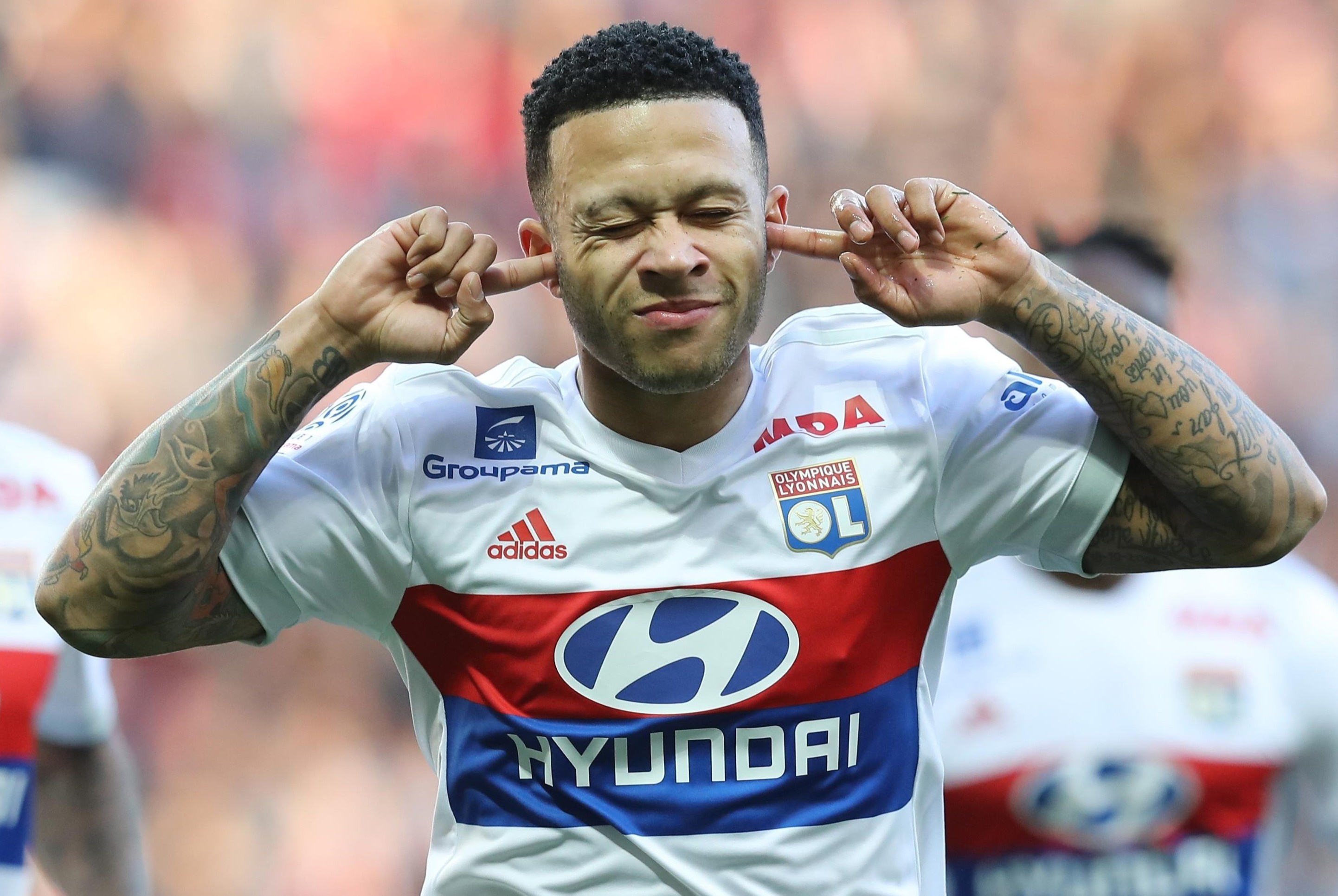 4 nhan to Ha Lan hua hen cung HLV Koeman vuc day Barca hinh anh