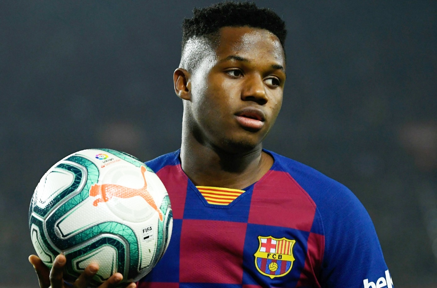 Nhung cau thu lan dau len tuyen Tay Ban Nha hinh anh