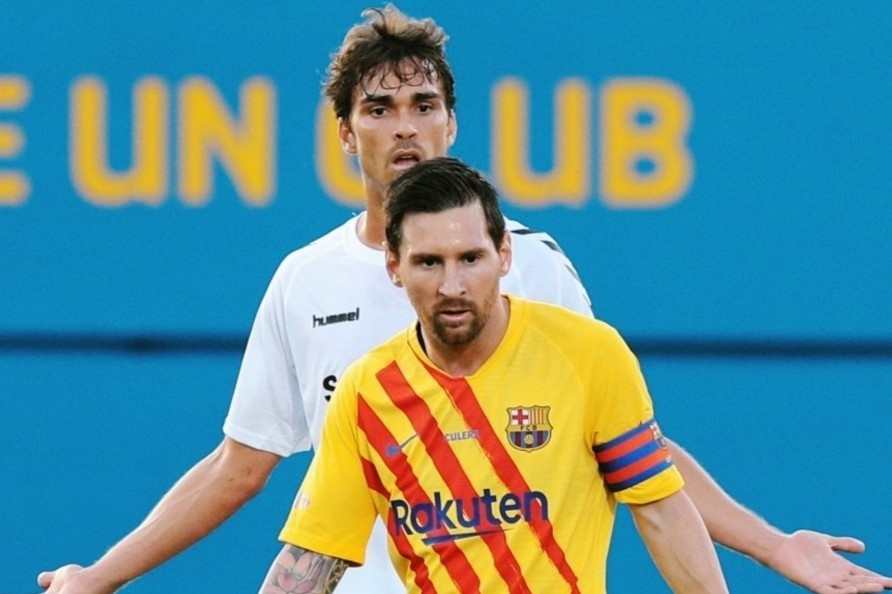 Messi goi doi thu la 'do ngoc' hinh anh
