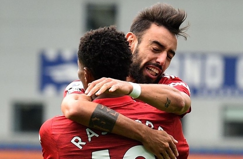 Man thoat hiem cua Man United va Chelsea hinh anh