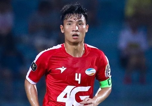 Bui Tien Dung giup CLB Viettel vung ngoi dau V.League 2020 hinh anh