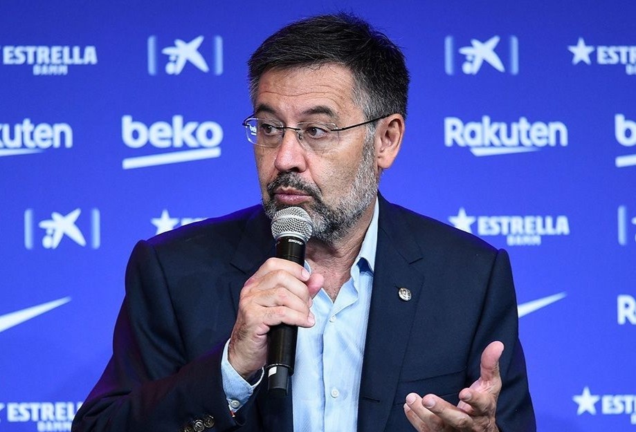 Lanh dao La Liga chi trich chu tich Barca hinh anh