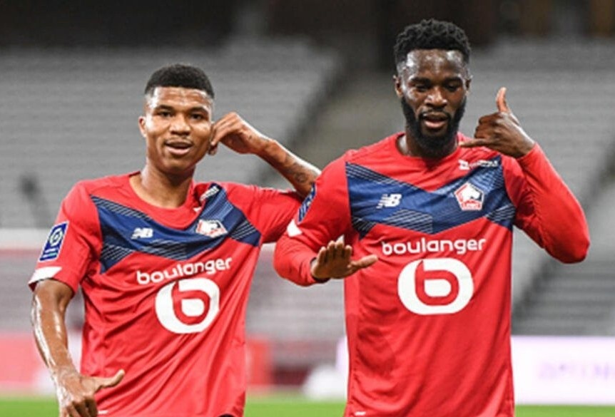 Cu dat long dep nhat vong dau tai Ligue 1 hinh anh