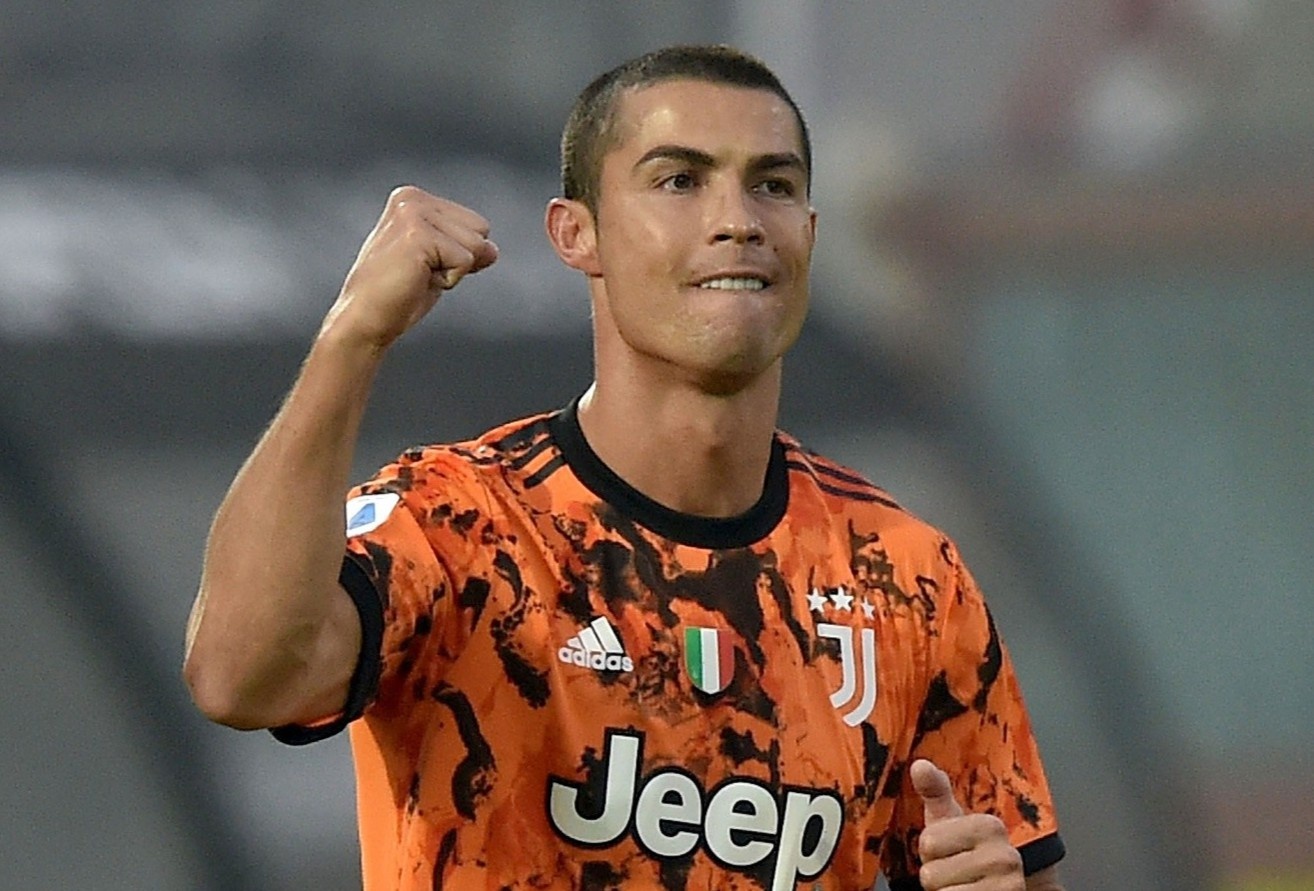 Ferencvaros 1-4 Juventus: Ronaldo kien tao hinh anh