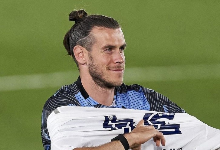 HLV Mourinho: 'Dung de Bale phai met moi' hinh anh