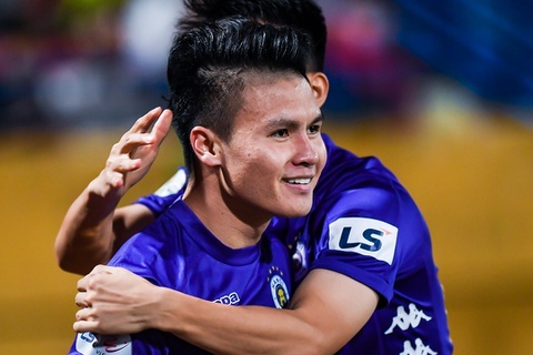 Vi sao CLB Ha Noi that bai o cuoc dua vo dich? hinh anh