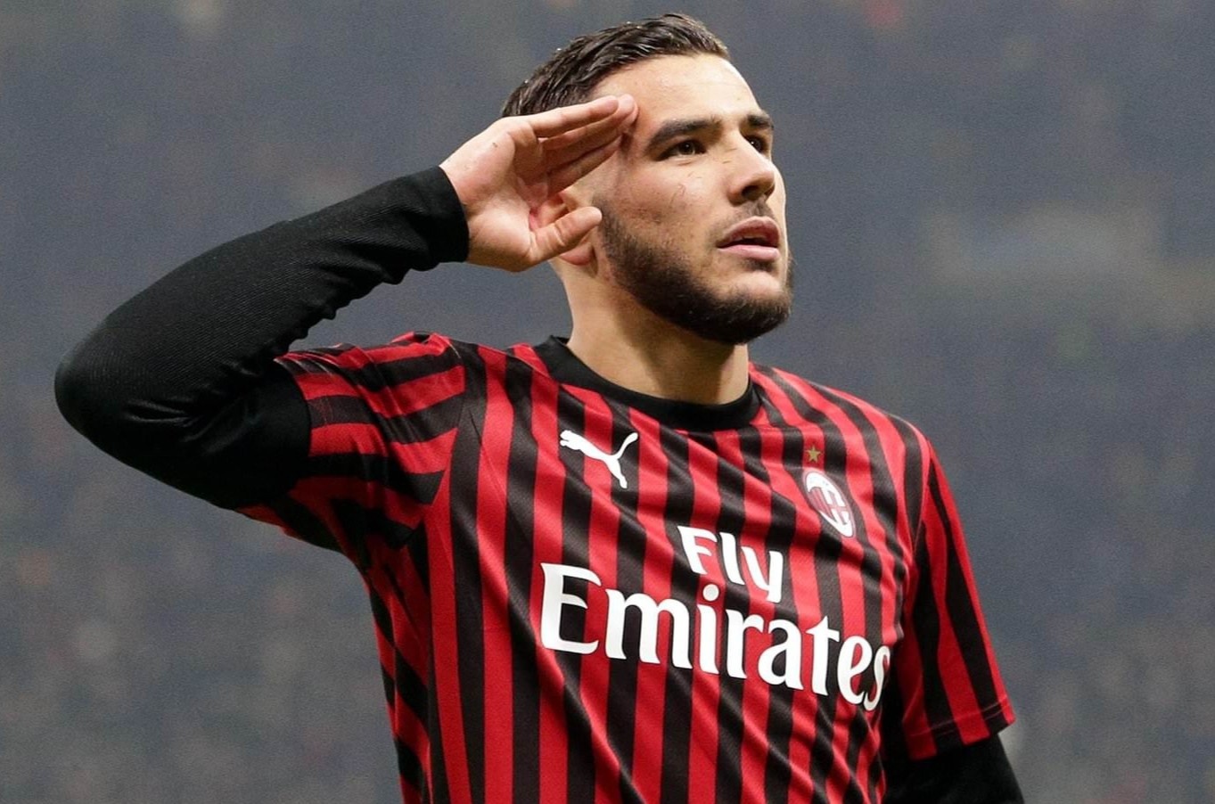 Ngoi sao 45 trieu euro chua tung duoc khoac ao tuyen Phap hinh anh