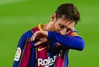 Phong do te hai cua Barca duoi thoi Koeman hinh anh