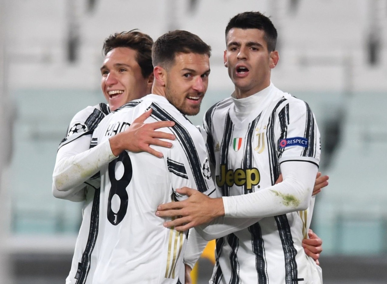 Ronaldo, Morata giup Juventus tiep tuc bam duoi Barca hinh anh