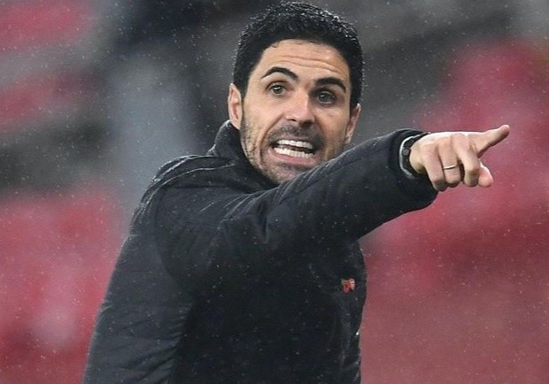 Arteta dung dau top HLV nguy co mat viec tai Premier League hinh anh