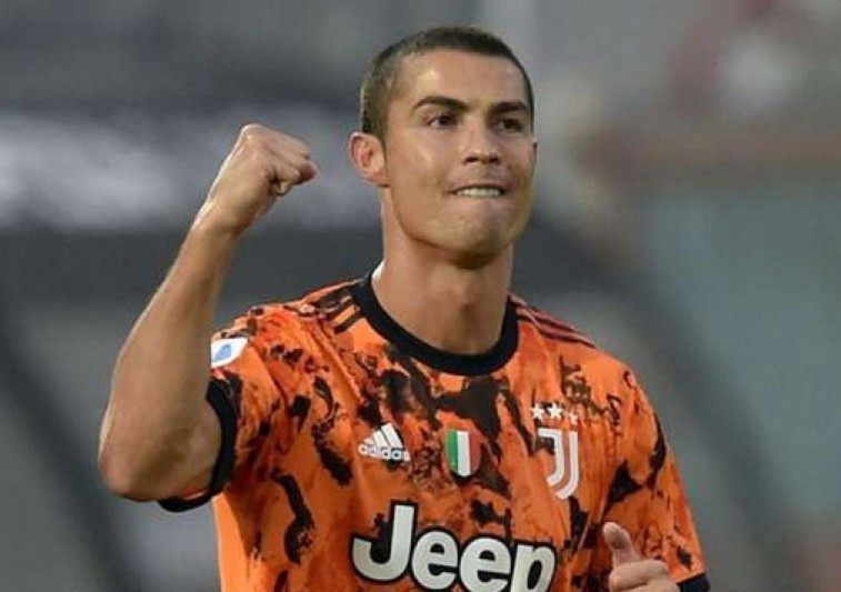 Khan gia Viet Nam duoc xem truc tiep le trao giai FIFA The Best 2020 hinh anh