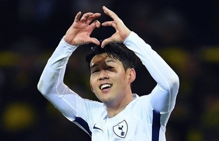 Son Heung-min boi thu giai thuong ca nhan trong nam 2020 hinh anh