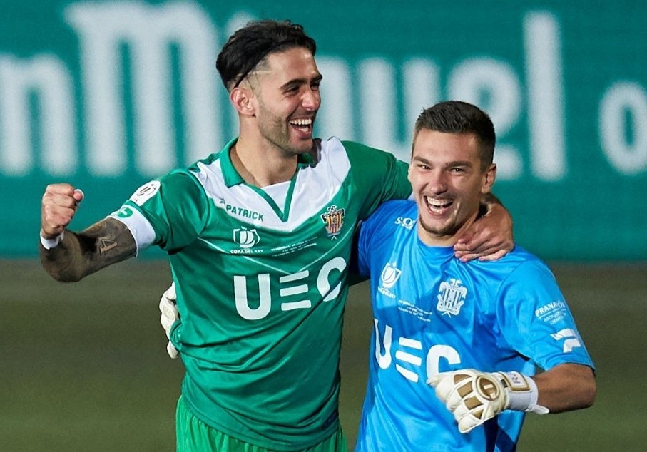 Doi hinh 3,5 trieu euro loai Atletico khoi Cup Nha vua hinh anh