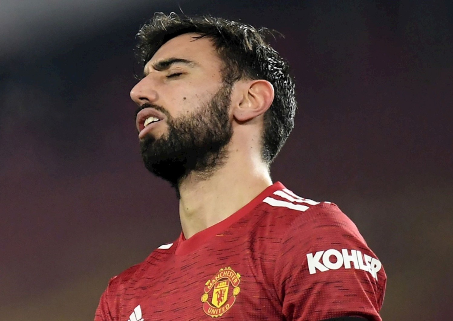 Roy Keane che Bruno Fernandes hinh anh