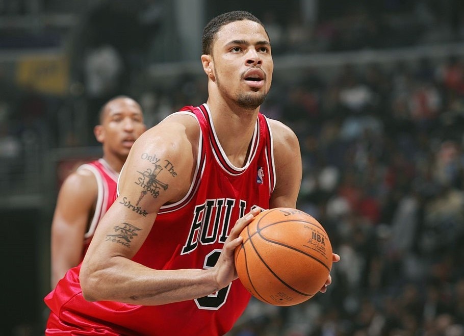 VDV tung nhan 187 trieu USD that nghiep o NBA hinh anh