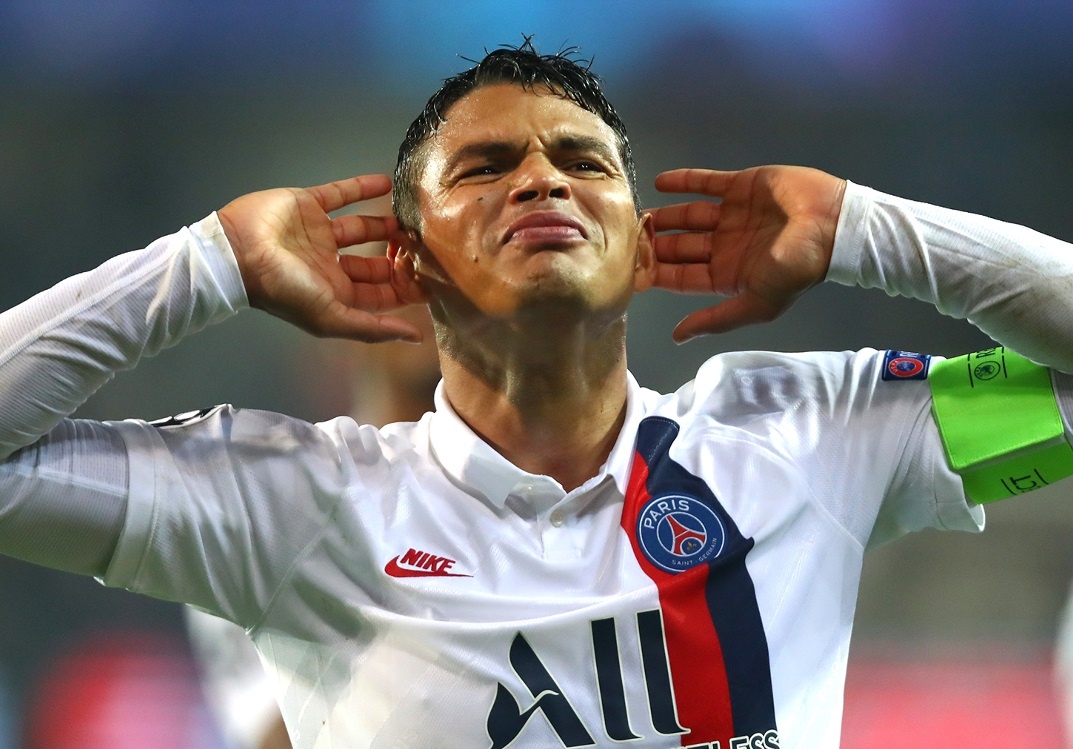 Thiago Silva chi trich PSG hinh anh