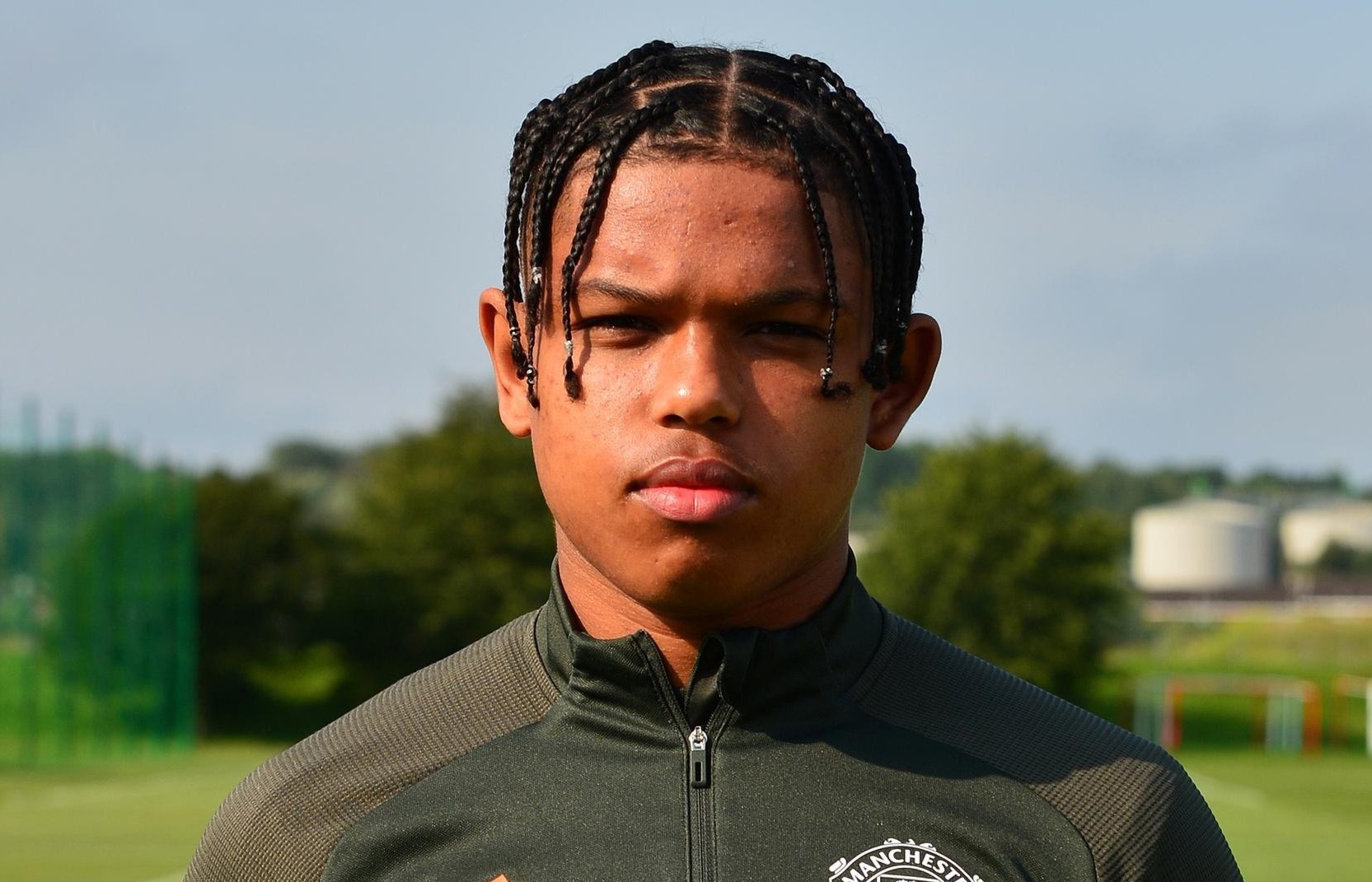 Sao tre sinh nam 2004 gay chu y cua Man Utd hinh anh