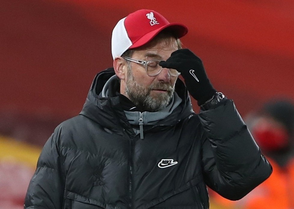 Liverpool chia tay cuoc dua vo dich Premier League hinh anh