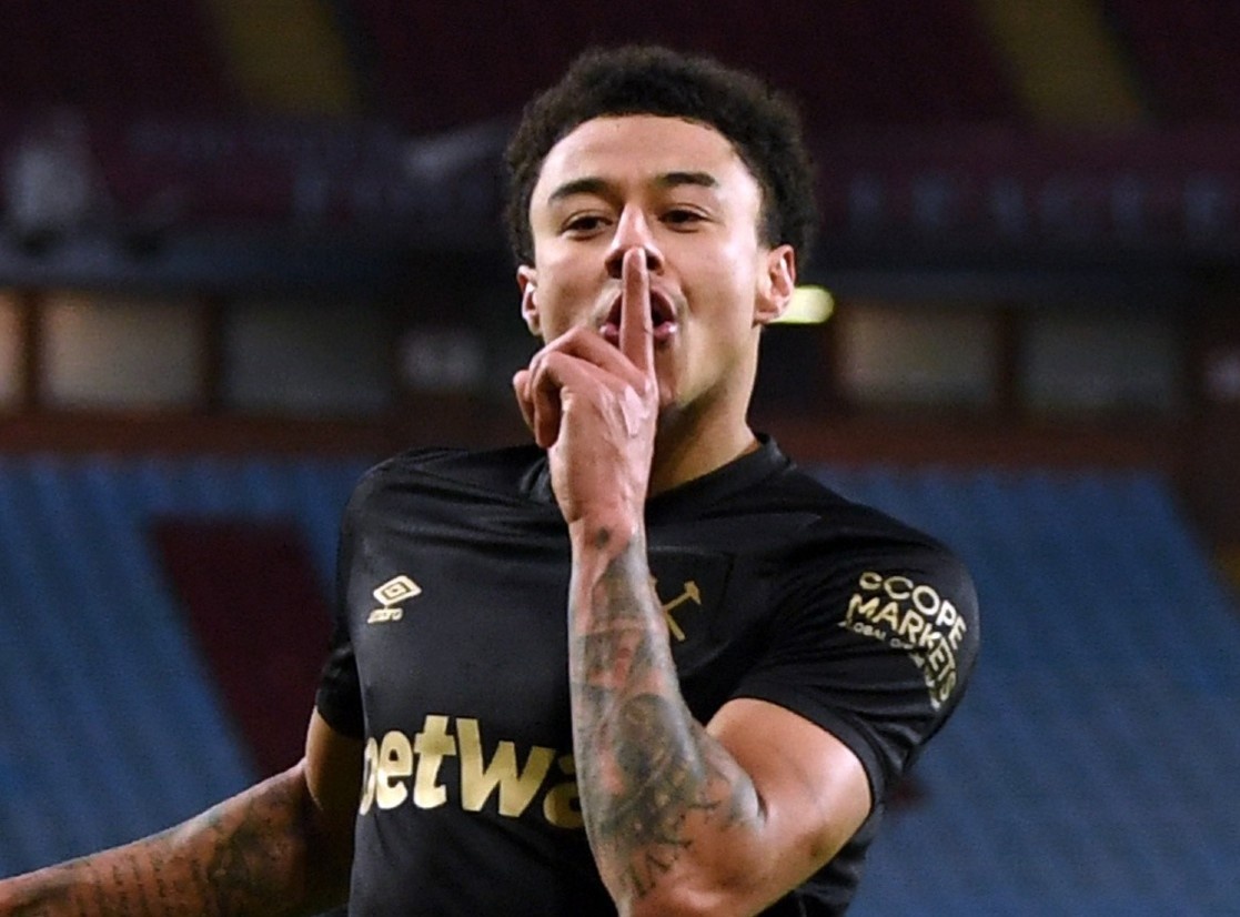 Lingard canh tranh giai thuong voi Bruno Fernandes hinh anh