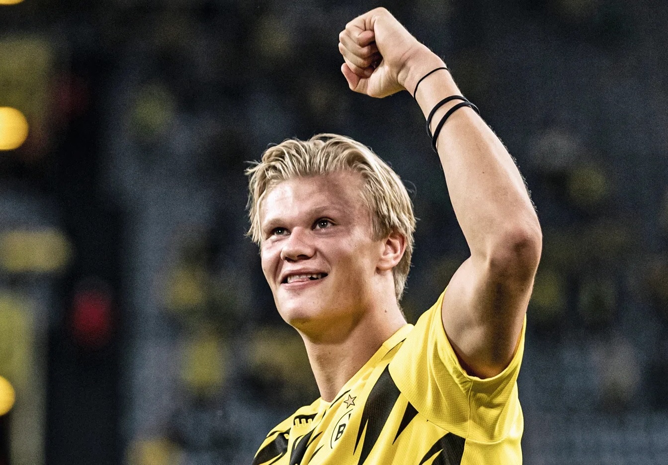 Haaland o dau trong nhom cau thu U21 hay nhat hien tai? hinh anh