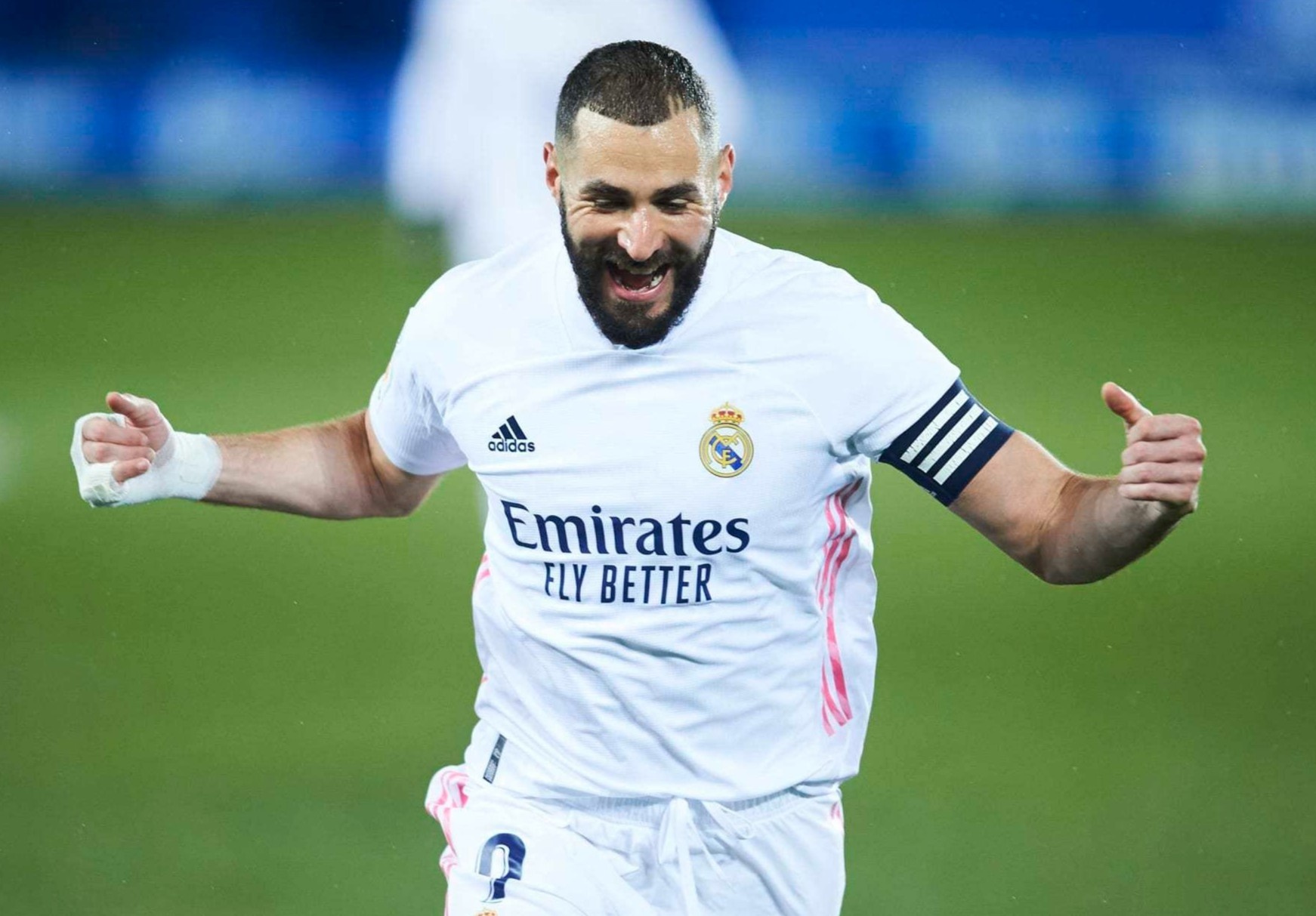 Benzema giai cuu Real o phut 90+1 hinh anh