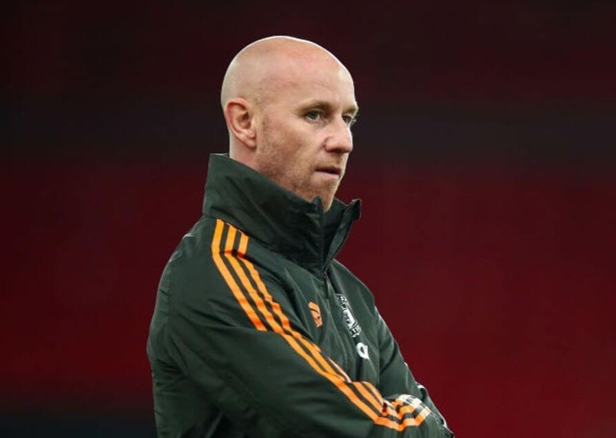 MU chia tay thanh vien cuoi cung cua the he vang 92 hinh anh