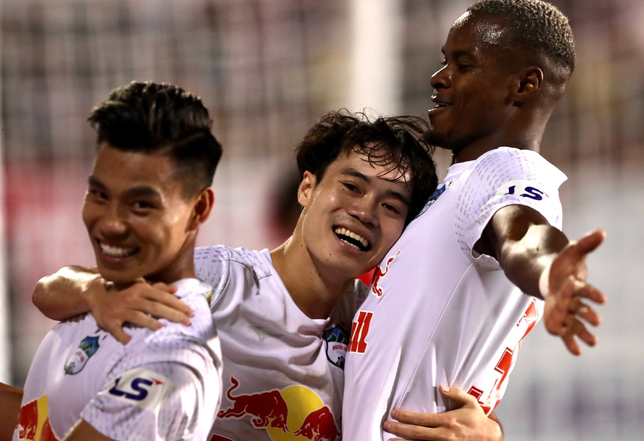 'HAGL chua tung hay nhu vay trong 7 nam qua' hinh anh