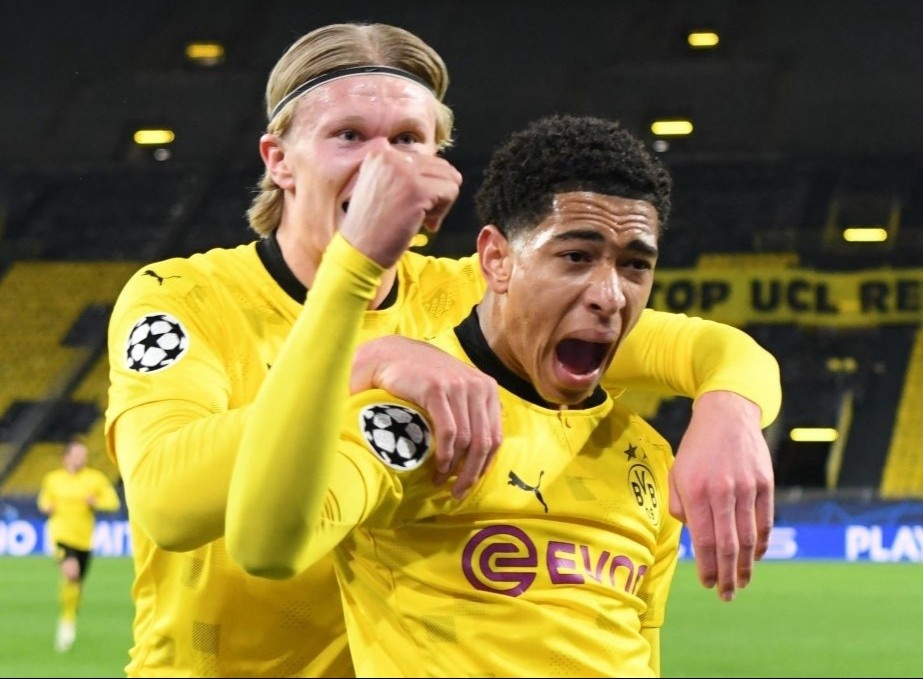 Tien ve 17 tuoi khien Pep Guardiola ngac nhien hinh anh