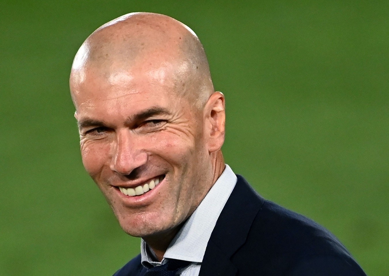 Cuoc cham tran dau tien giua Real va Chelsea o Champions League hinh anh