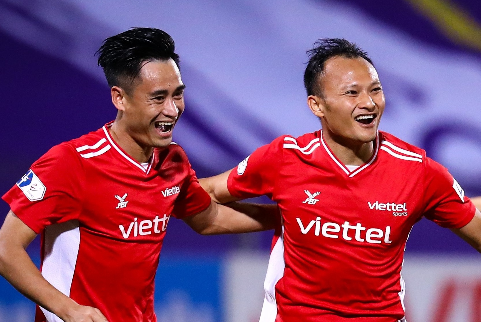 CLB Viettel gay ap luc cho HAGL o ngoi dau hinh anh