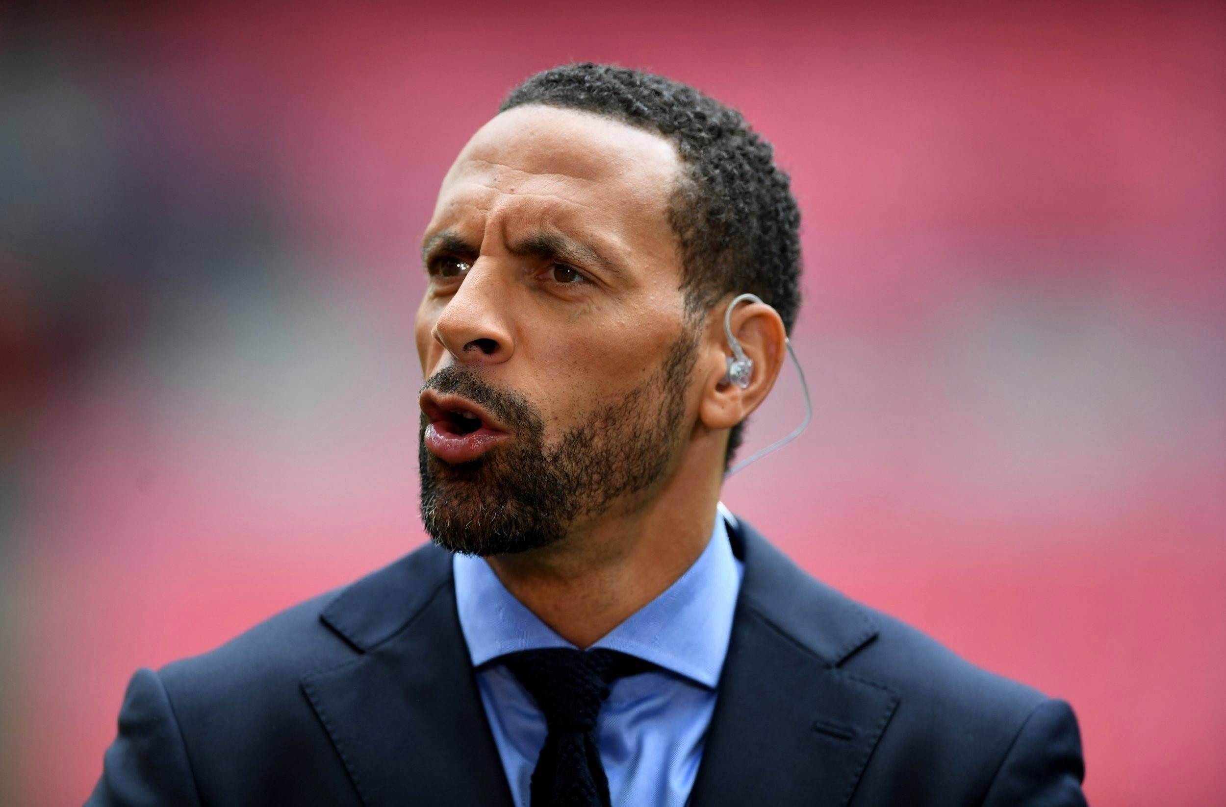 Ferdinand: 'Super League la noi o nhuc' hinh anh