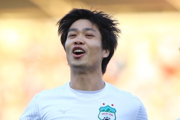 HAGL 2-2 CLB Binh Duong: Cong Phuong sut doi cot hinh anh