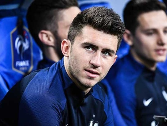 FIFA bat den xanh cho sao Man City bo tuyen Phap hinh anh