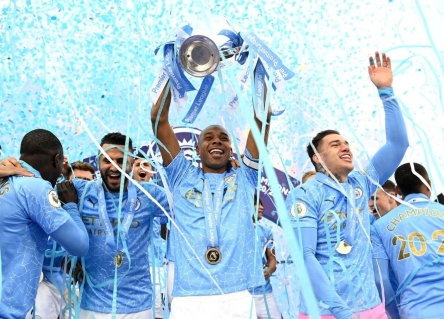 Cam xuc cua Man City trong ngay nang cup Premier League hinh anh