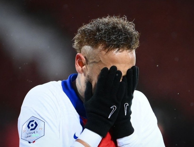 Phan ung cua Neymar khi PSG mat chuc vo dich Ligue 1 hinh anh