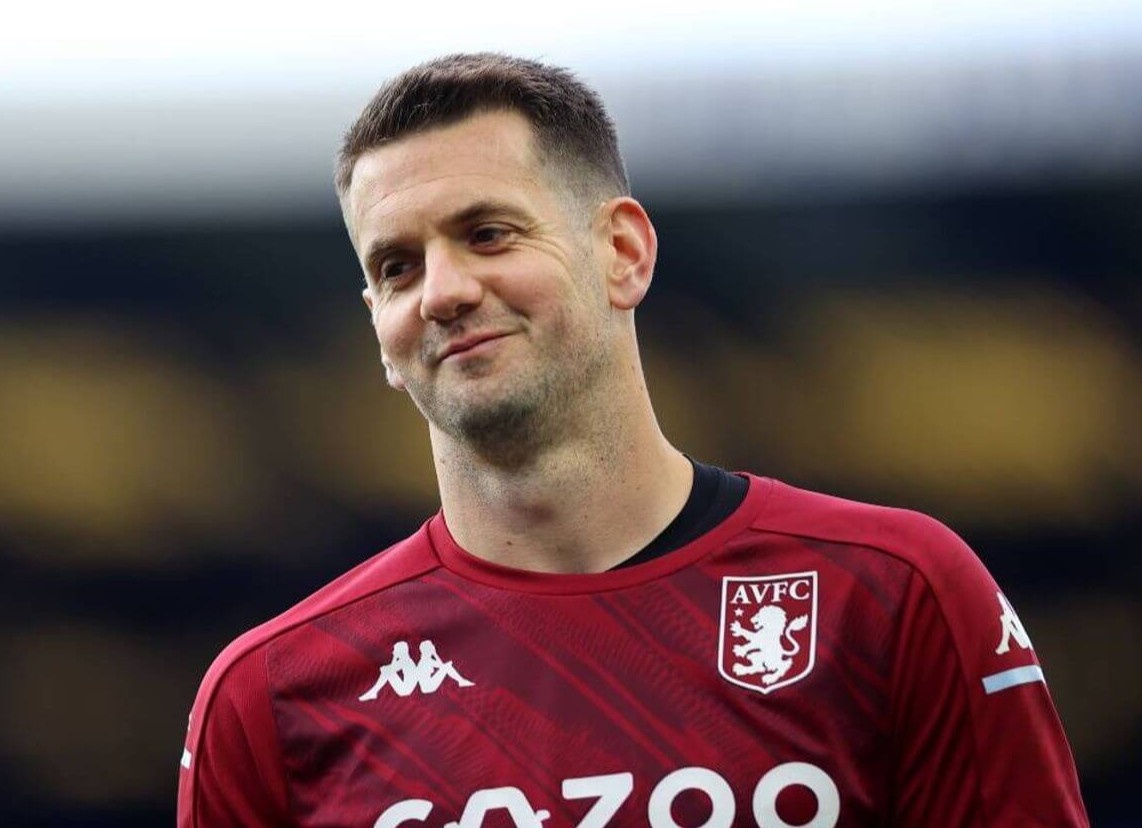 MU tien gan tan binh dau tien trong he nay hinh anh