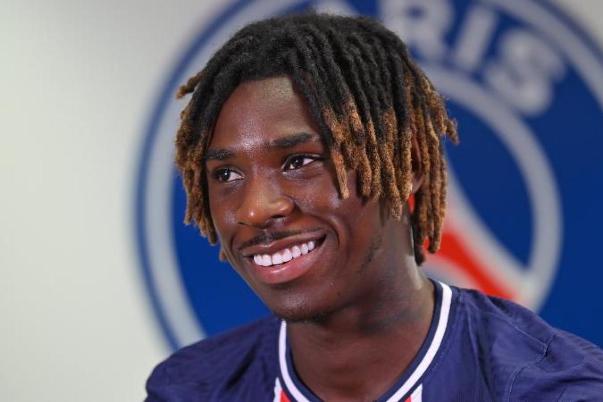 Tuyen Italy loai 5 cau thu trong danh sach du Euro 2020 hinh anh