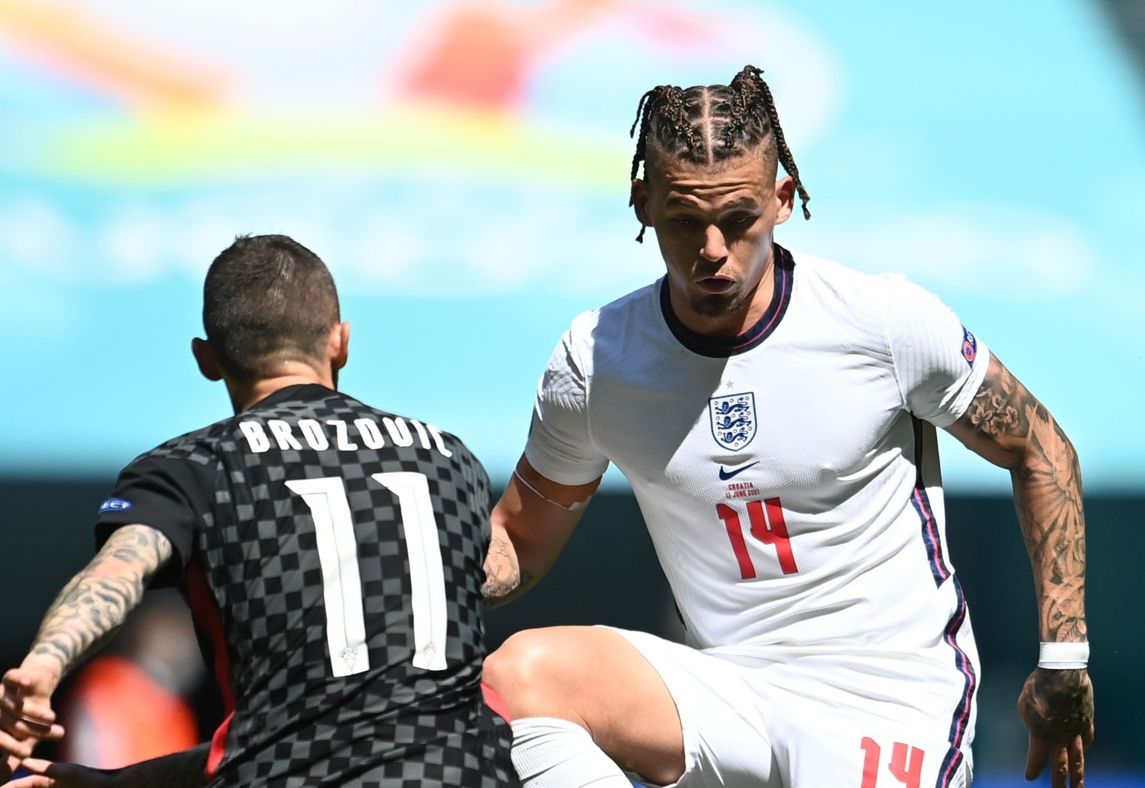 Kalvin Phillips buoc ra anh sang cung tuyen Anh hinh anh