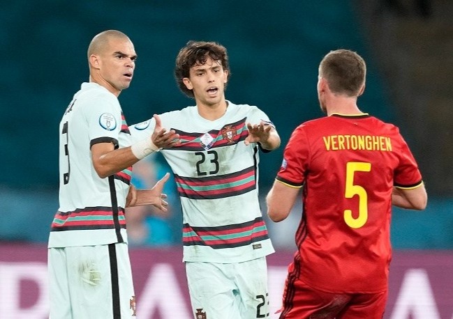 Roy Keane chi ten toi do cua Bo Dao Nha hinh anh