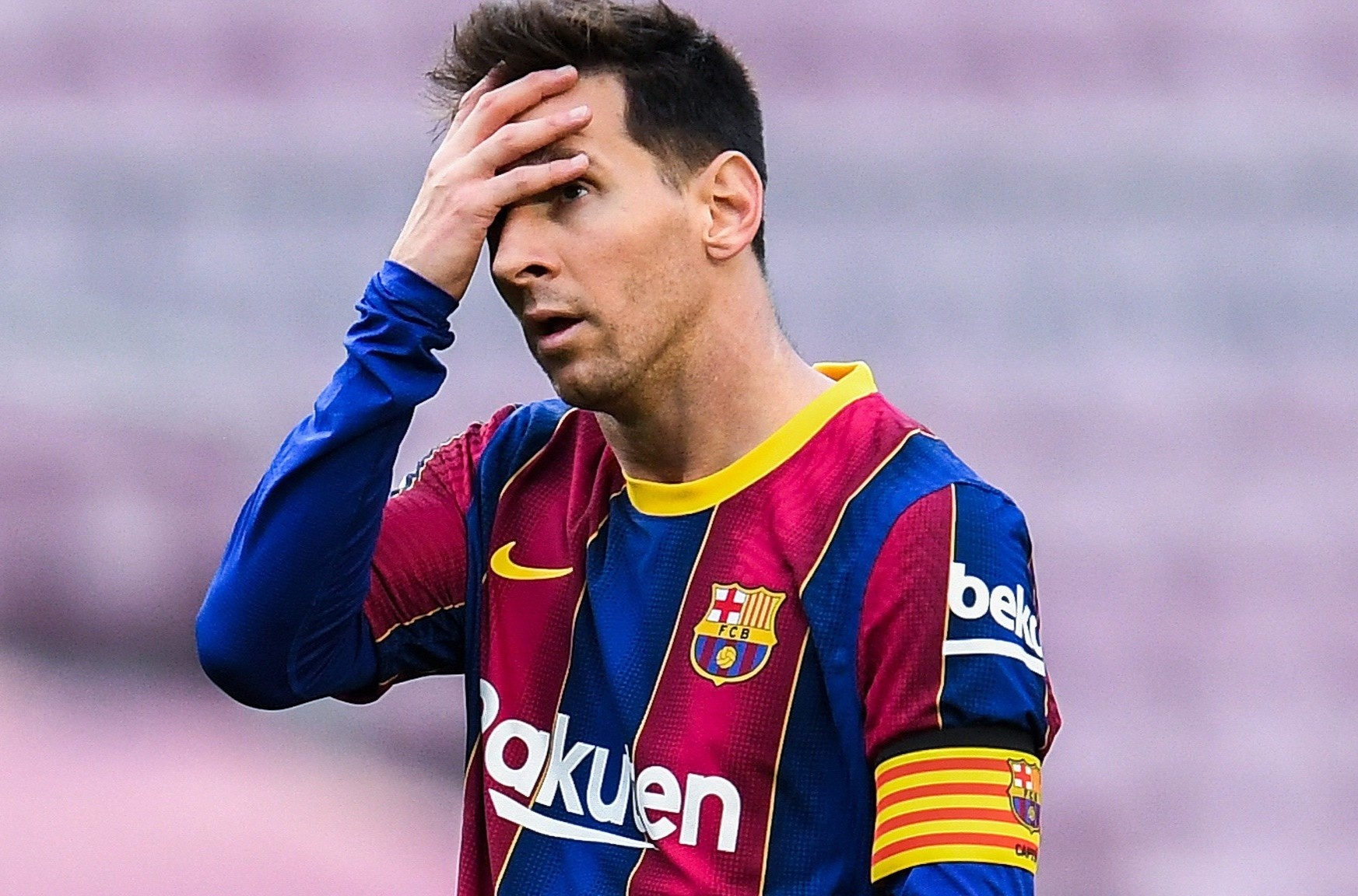 Hop dong cua Messi va Barca da het han hinh anh